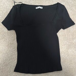 Women’s Zara top. Used. Size Small.